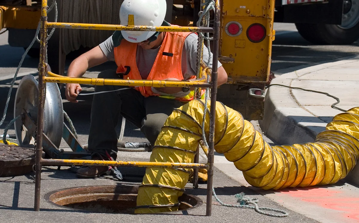 Lone Worker Safety - Utilities & infastructure Workers - Direct Safety